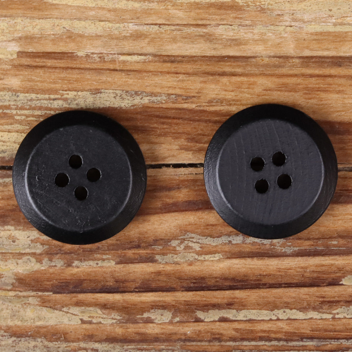 Black Round Wood 4-Hole Decorative Buttons 30pcs for Coats Cardigans Crafts