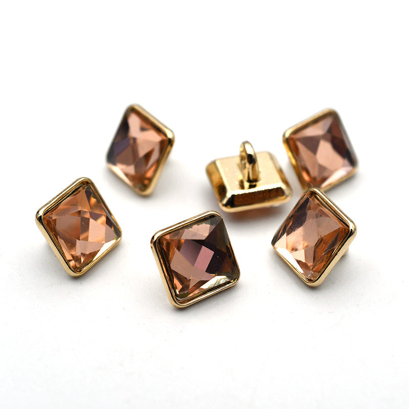 10mm firkantet og trekantet glass skjorte mansjett metallskank knapper 20 stk