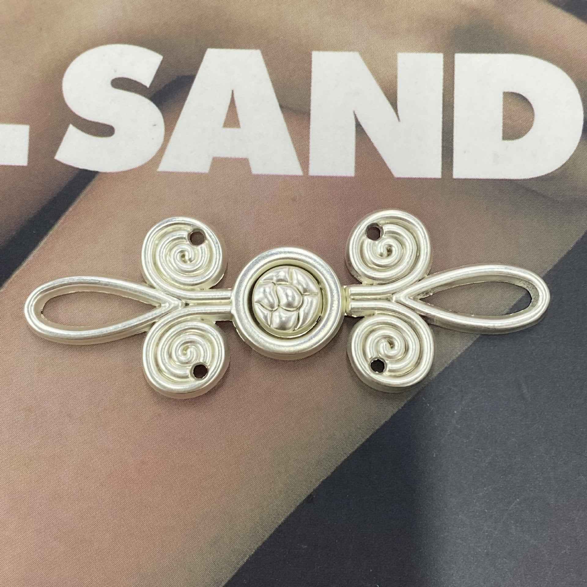 Mist White Metal Frog Buttons for Chinese Hanfu Tang Suit Qipao 6pcs