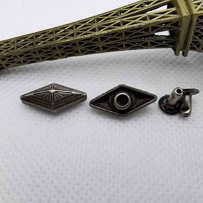 Vintage Alloy Diamond Studs DIY Rivets for Leather Bags Crafts 30 Pack