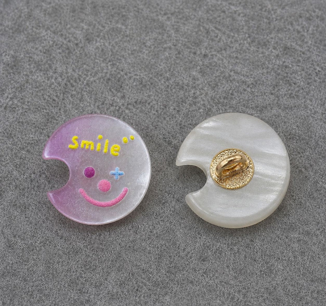 17mm Moon-Shaped Smiley Clown Resin Shank Buttons – 20pcs