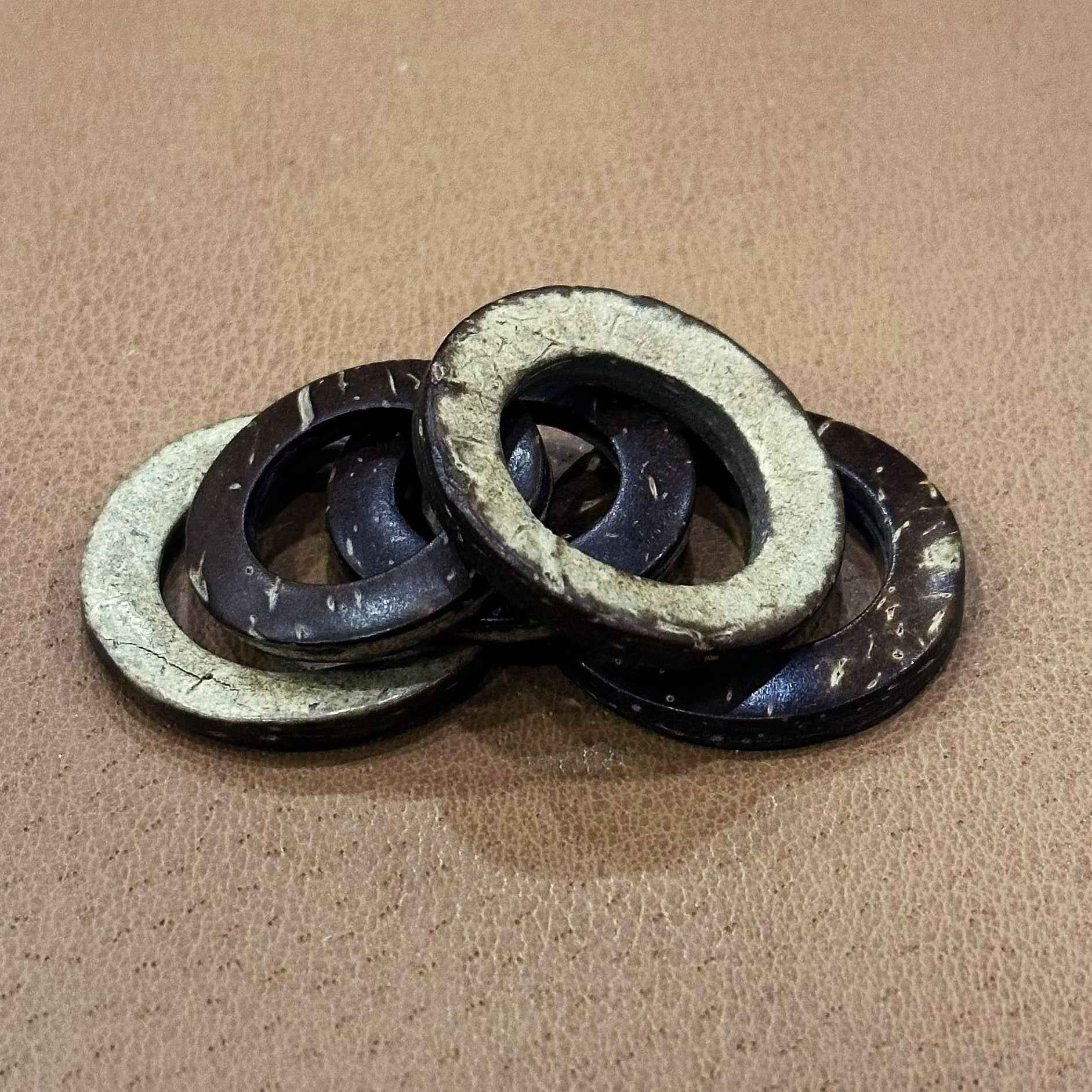 Natural Coconut Shell Ring Buttons 8-Size (15-63mm) 96 Pack