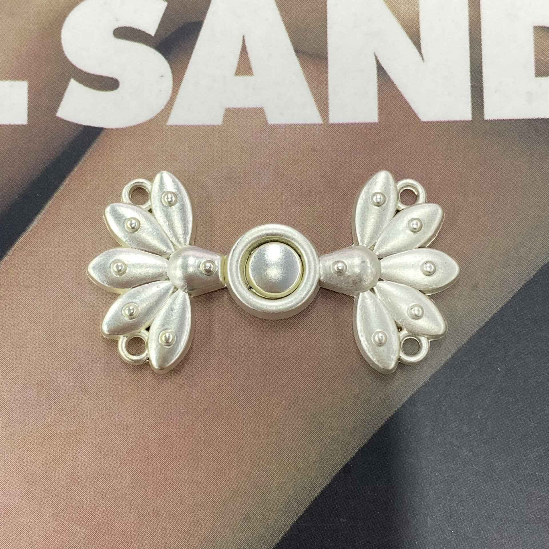 Mist White Metal Frog Buttons for Chinese Hanfu Tang Suit Qipao 6pcs
