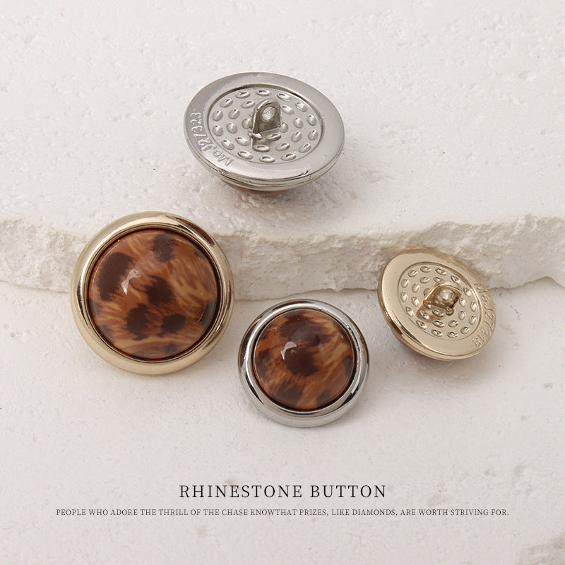 Leopard-print resin mushroom buttons, mixed gold and silver metal shanks with button backs