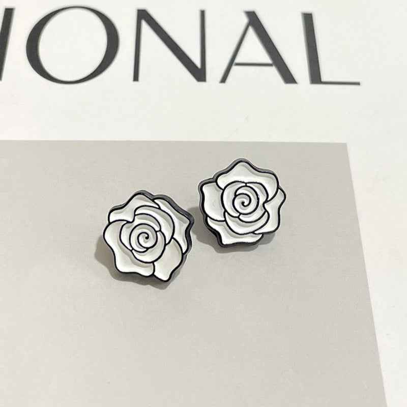 12mm Vintage Camellia Black & White Floral Metal Shank Buttons 50 Pack