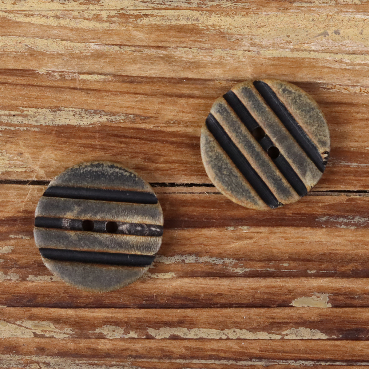 Grooved 2-Hole Natural Horn Buttons | Distressed Artisan Coat Buttons | Pack of 20