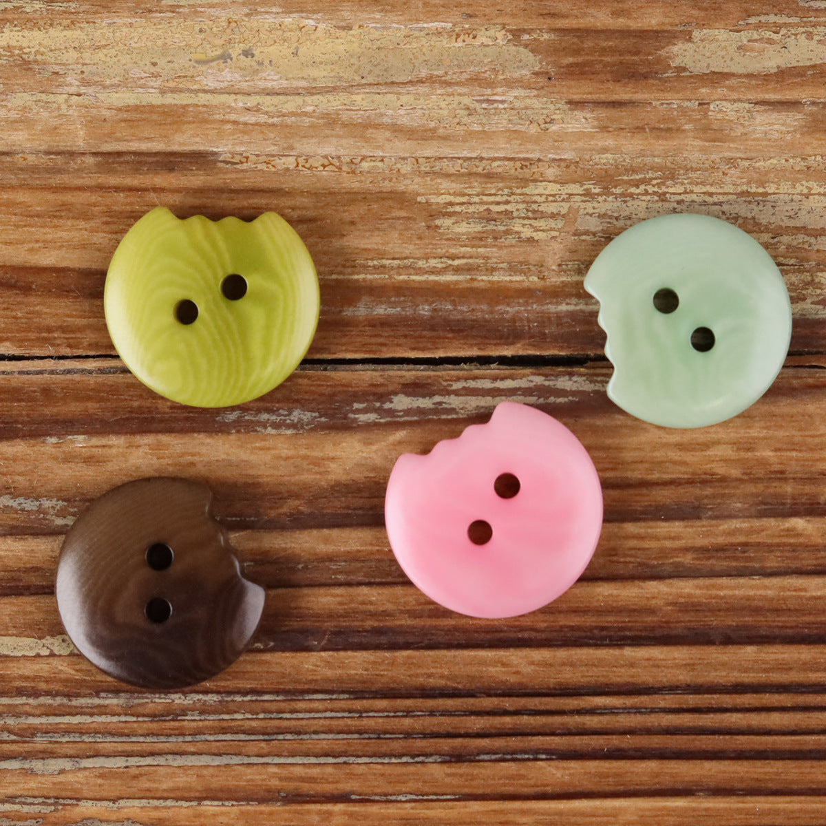 Irregular Edge Natural Seed Buttons 2-Hole | Pack of 20
