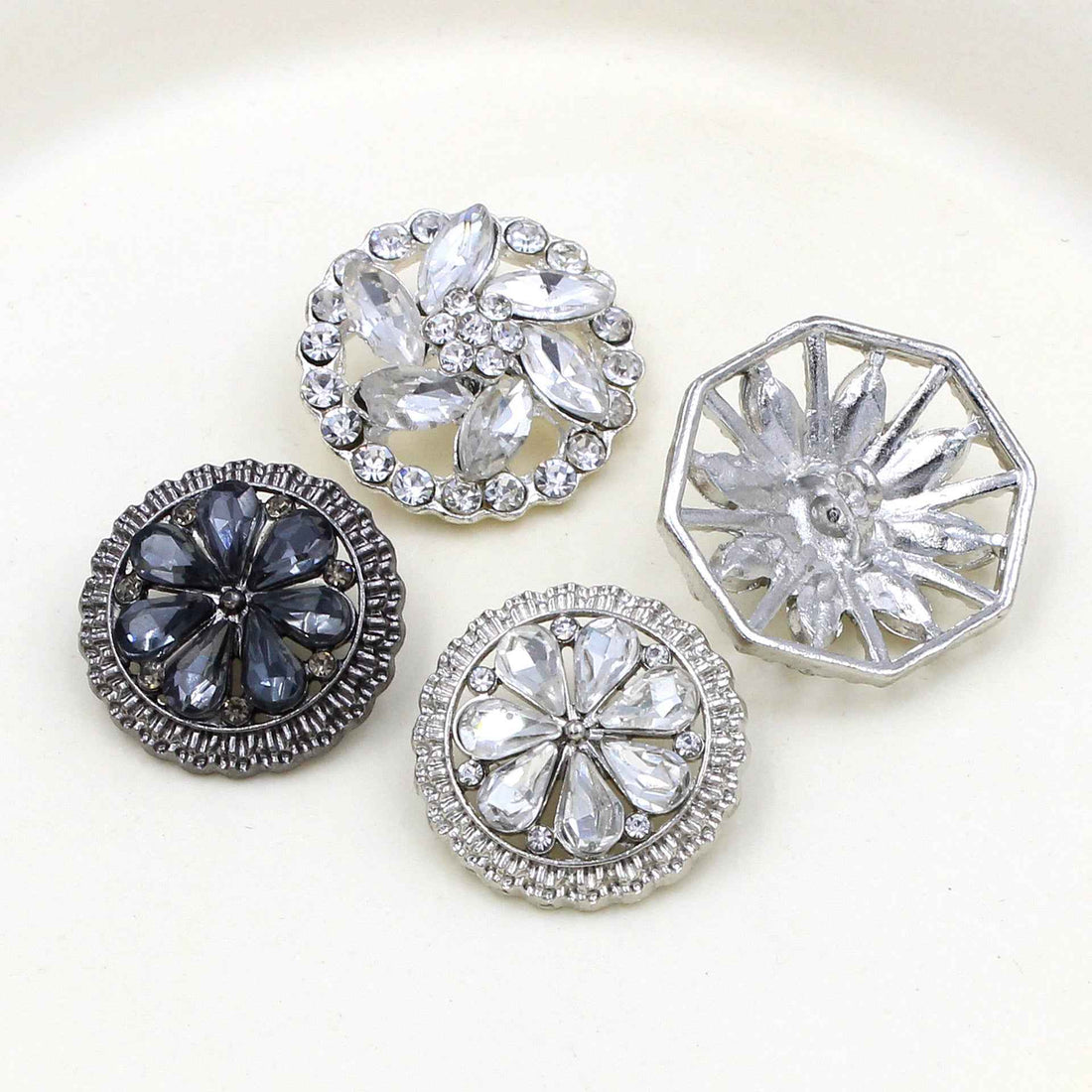 20mm Hollow Geometric Round Rhinestone Alloy Sew-On Buttons 12pcs