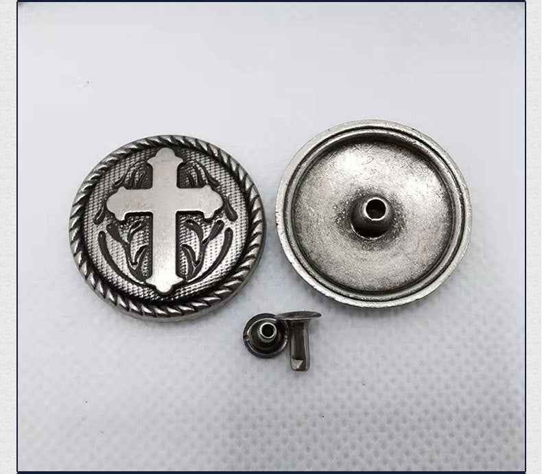 Vintage Punk Cross Rivets – Antique Silver Gothic Studs 30 Pack