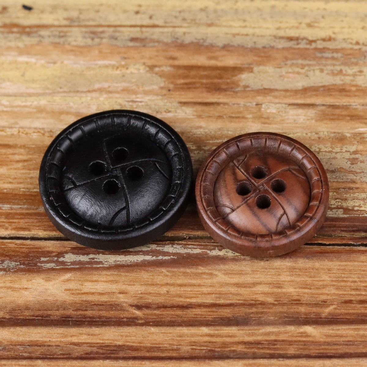 Crackle Wood Buttons Round 4-Hole | Vintage Distressed | Pack of 30