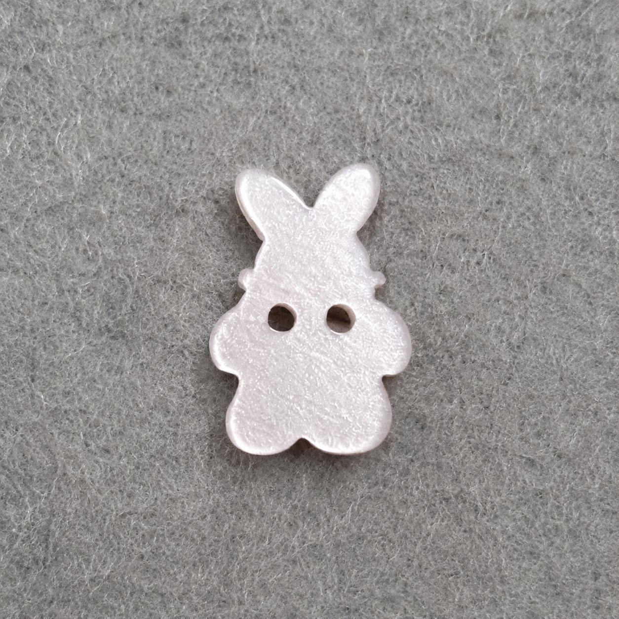 16L 10mm Cute Pink Bunny Resin Buttons – 2-Hole Sew-On,40PCS