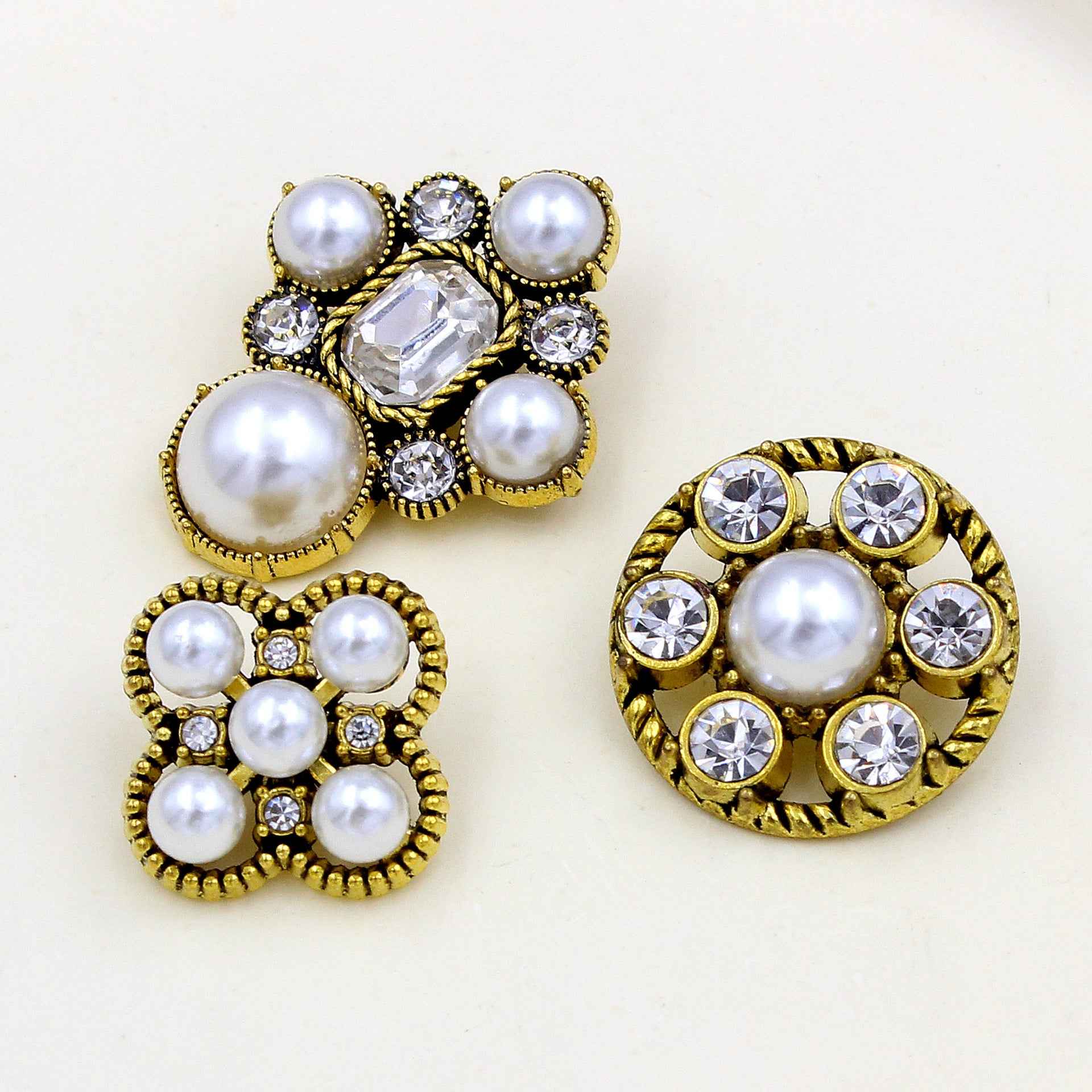 Baroque-Inspired Alloy Buttons with Pearls & Rhinestones 20pcs