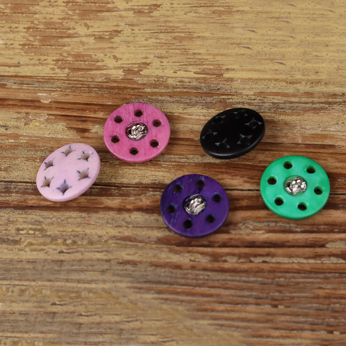 21mm Star Cutout Natural Horn Shank Buttons | Pack of 10