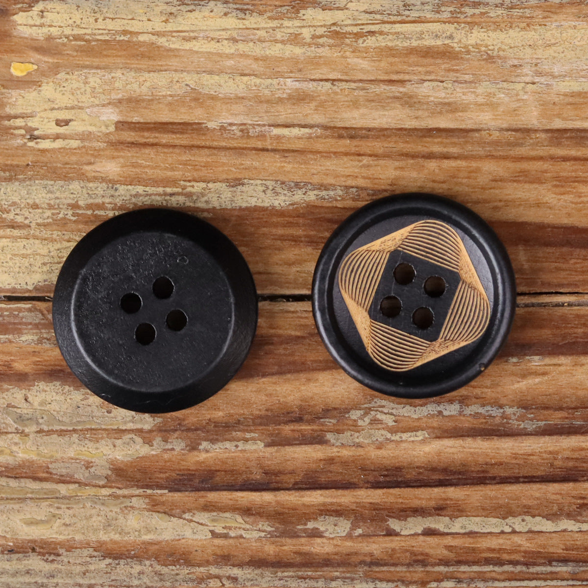 Black Round Wood 4-Hole Decorative Buttons 30pcs for Coats Cardigans Crafts