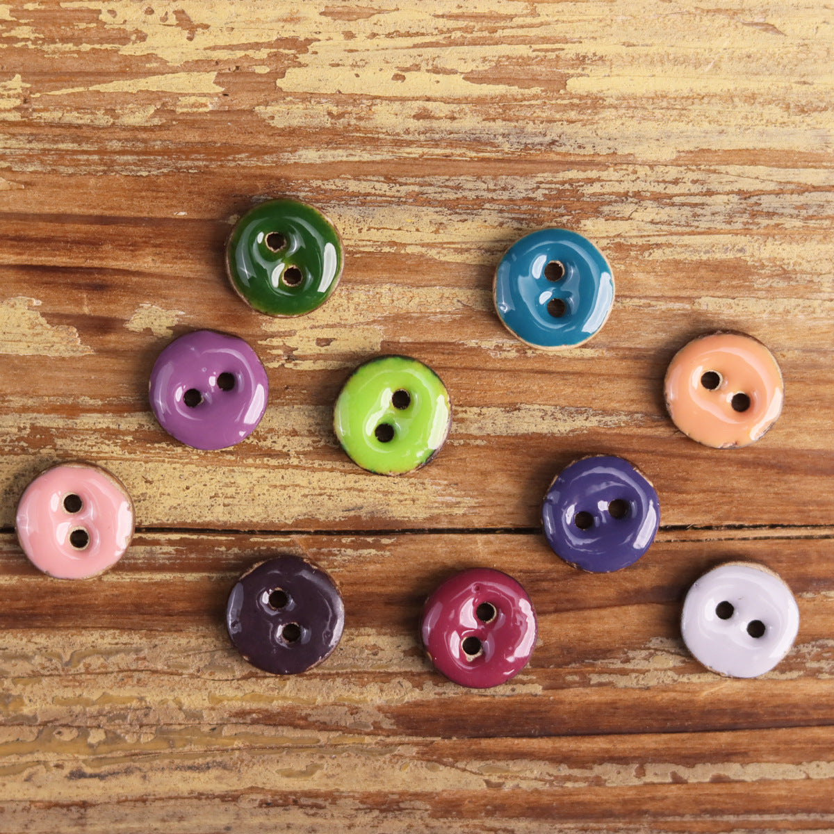 Coconut Shell Oil-Drop Round 2-Hole Buttons – Set of 200 | 10 Colors × 20pcs