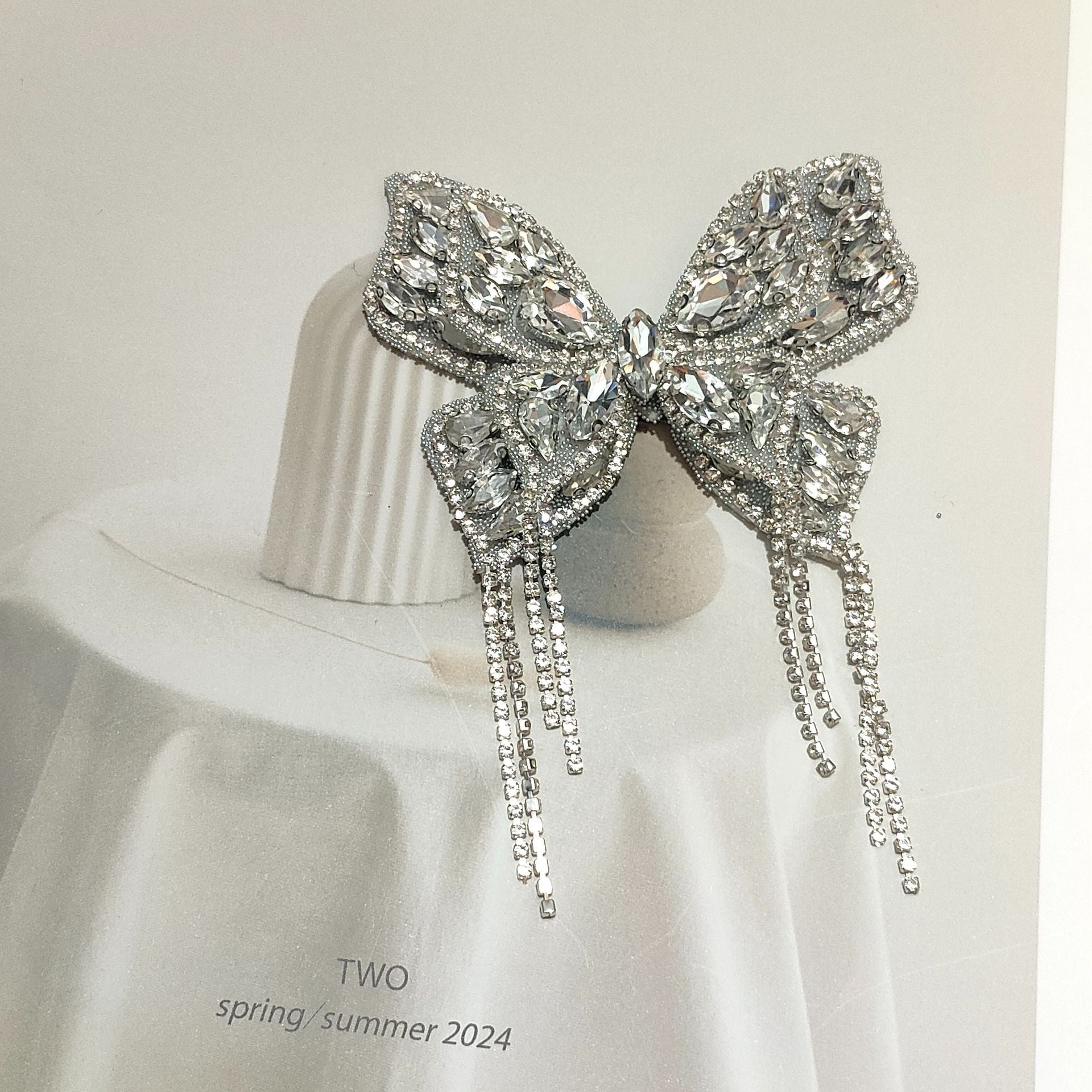 Silver Rhinestone Butterfly Shoe Clip Självhäftande Applikation 5 Pack