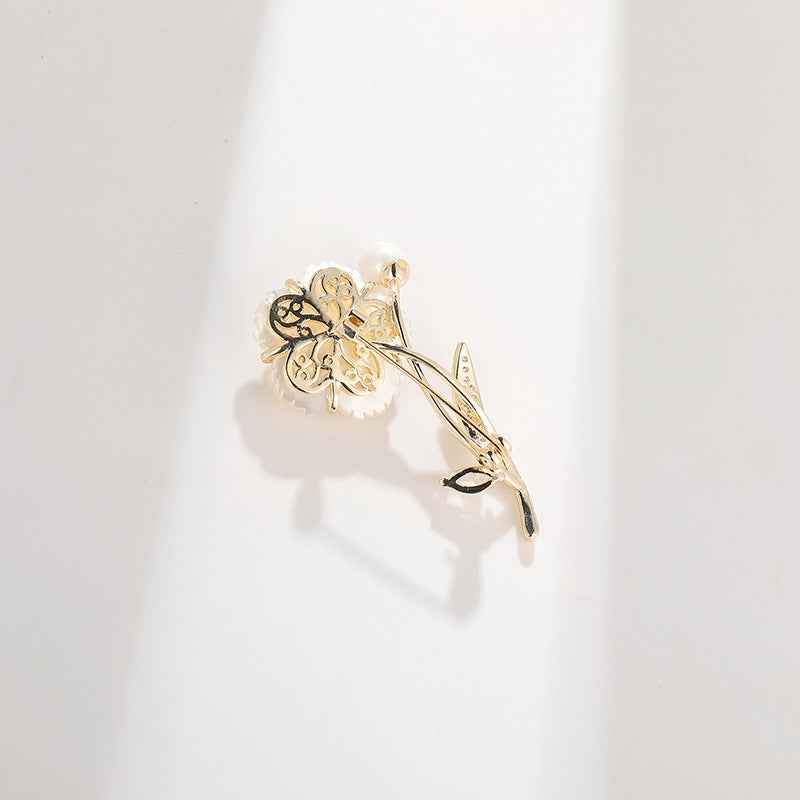 Natural Shell Camellia Gold White Pearl Zircon Copper Alloy Brooch Pin