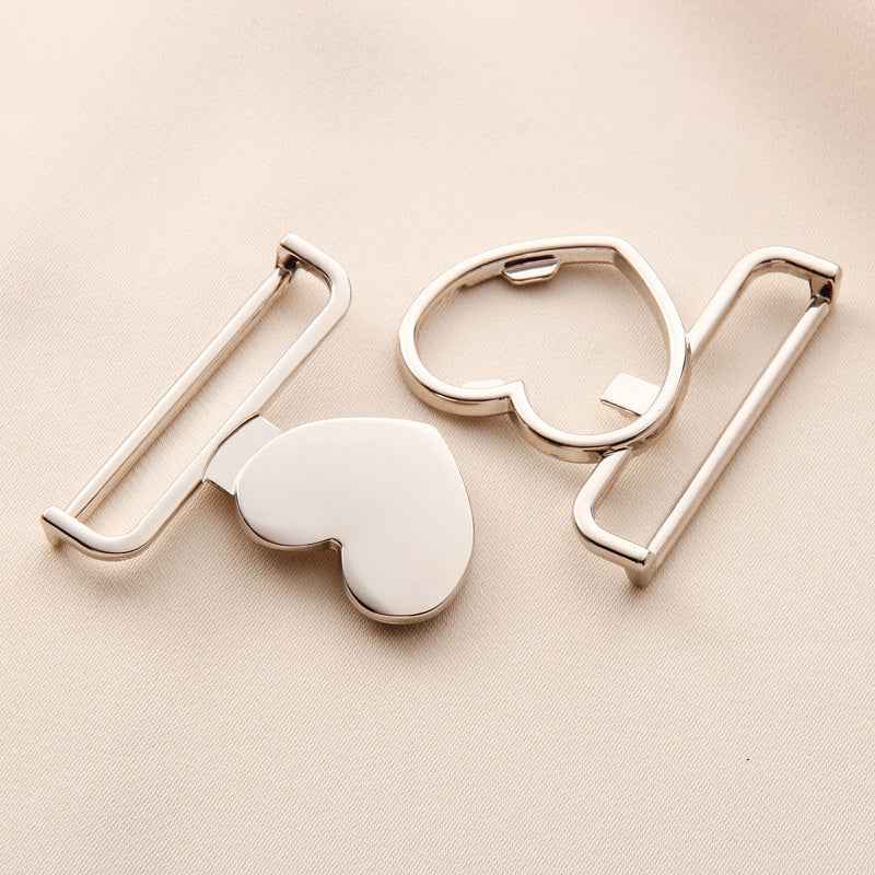 30/40mm Heart-Shaped Belt Buckles - Romantic Metal Clasps 20pcs