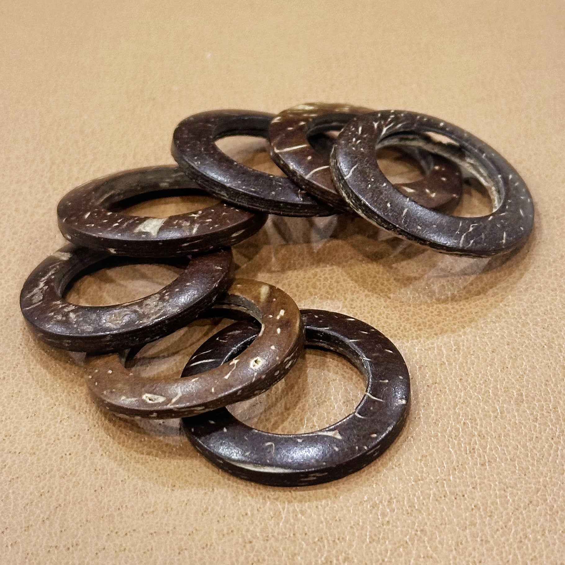 Natural Coconut Shell Ring Buttons 8-Size (15-63mm) 96 Pack