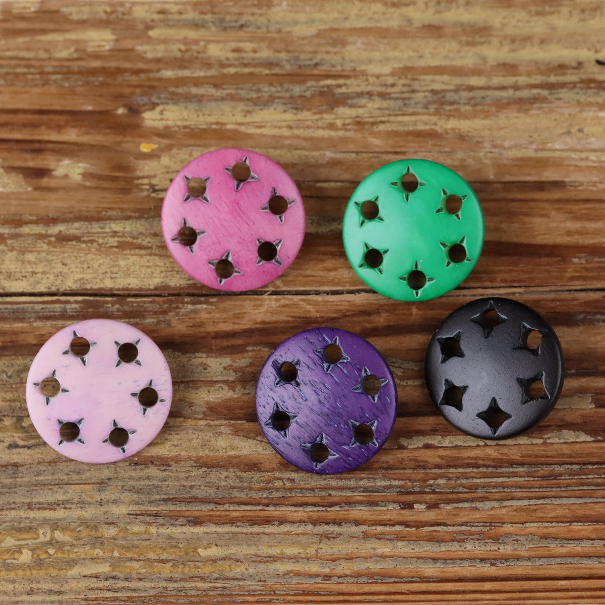 21mm Star Cutout Natural Horn Shank Buttons | Pack of 10
