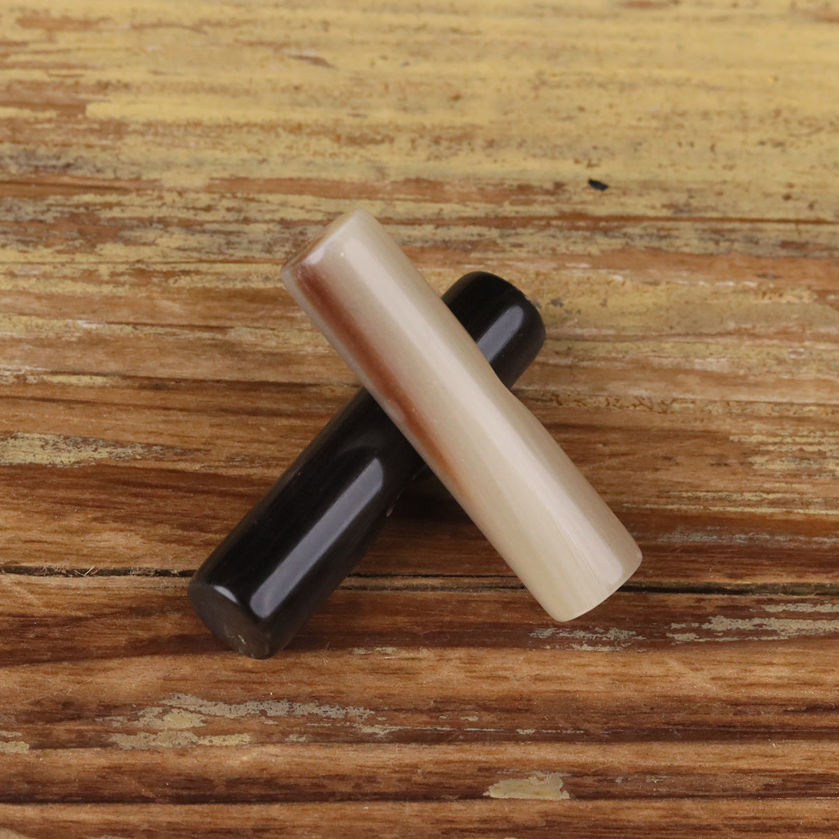Natural Horn Toggle Buttons 35x9mm Bar Shape  – Black & Beige – 5pcs