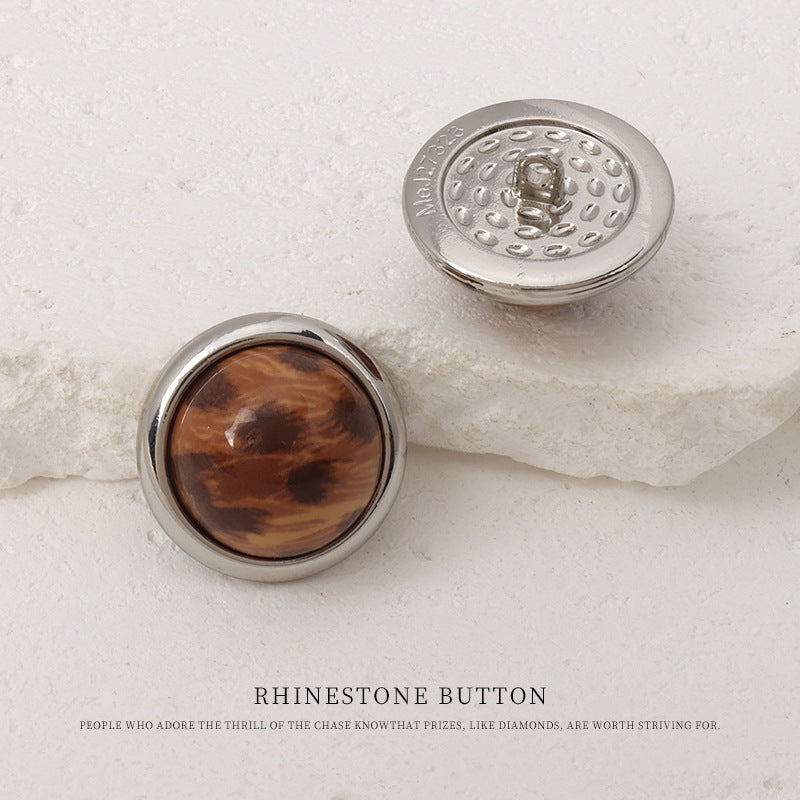Mushroom resin button, leopard-print brown center, gold metal shank, 10pcs (front view)
