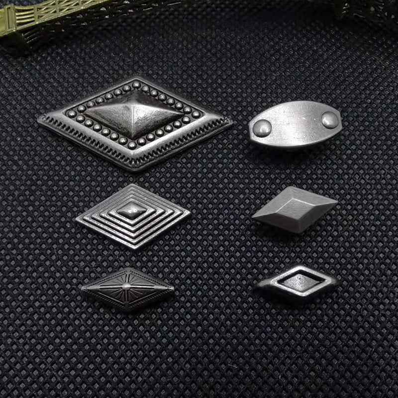 Vintage Alloy Diamond Studs DIY Rivets for Leather Bags Crafts 30 Pack