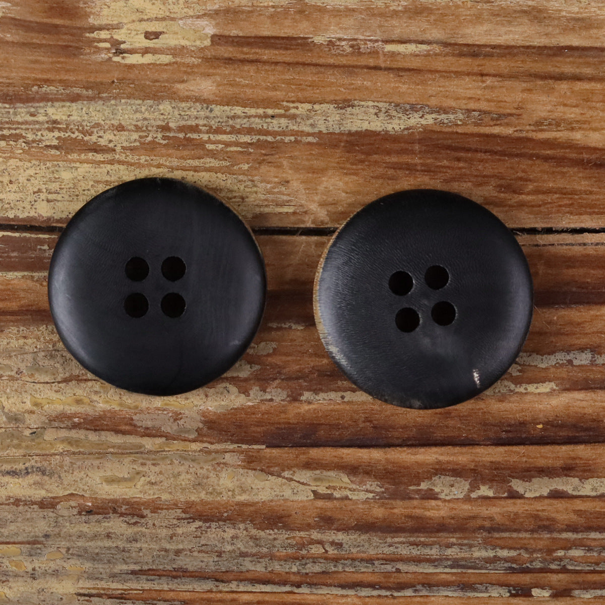 Geometric Engraved Red-Scorched Round Natural Horn Buttons 4-Hole | Pack of 20