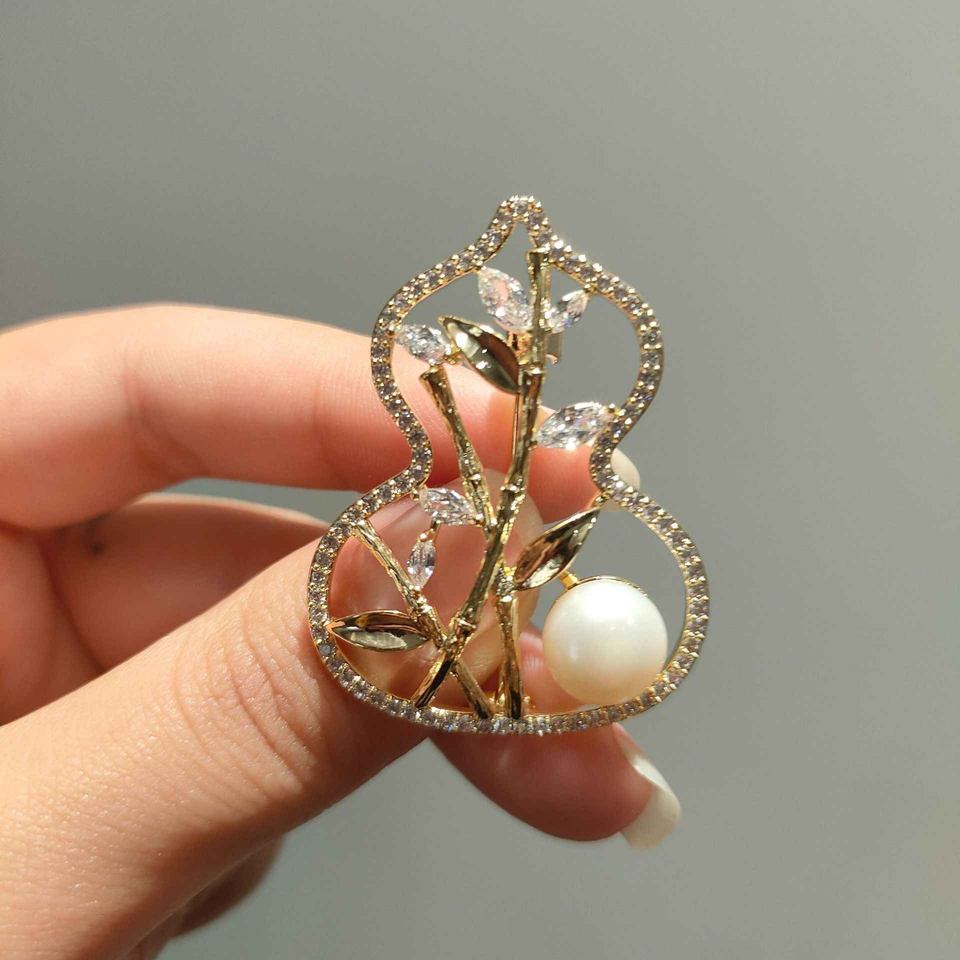 French Luxury Copper Zircon Freshwater Pearl Bamboo Gourd Brooch