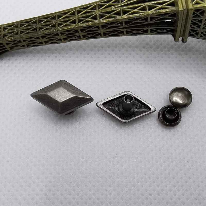 Vintage Alloy Diamond Studs DIY Rivets for Leather Bags Crafts 30 Pack
