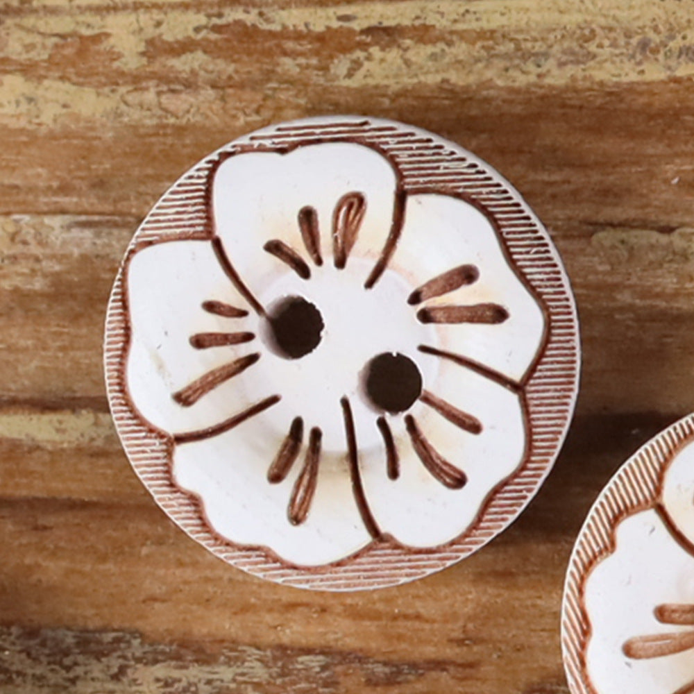 Vintage Floral Pattern Round 2-Hole Wood Buttons – Set of 30