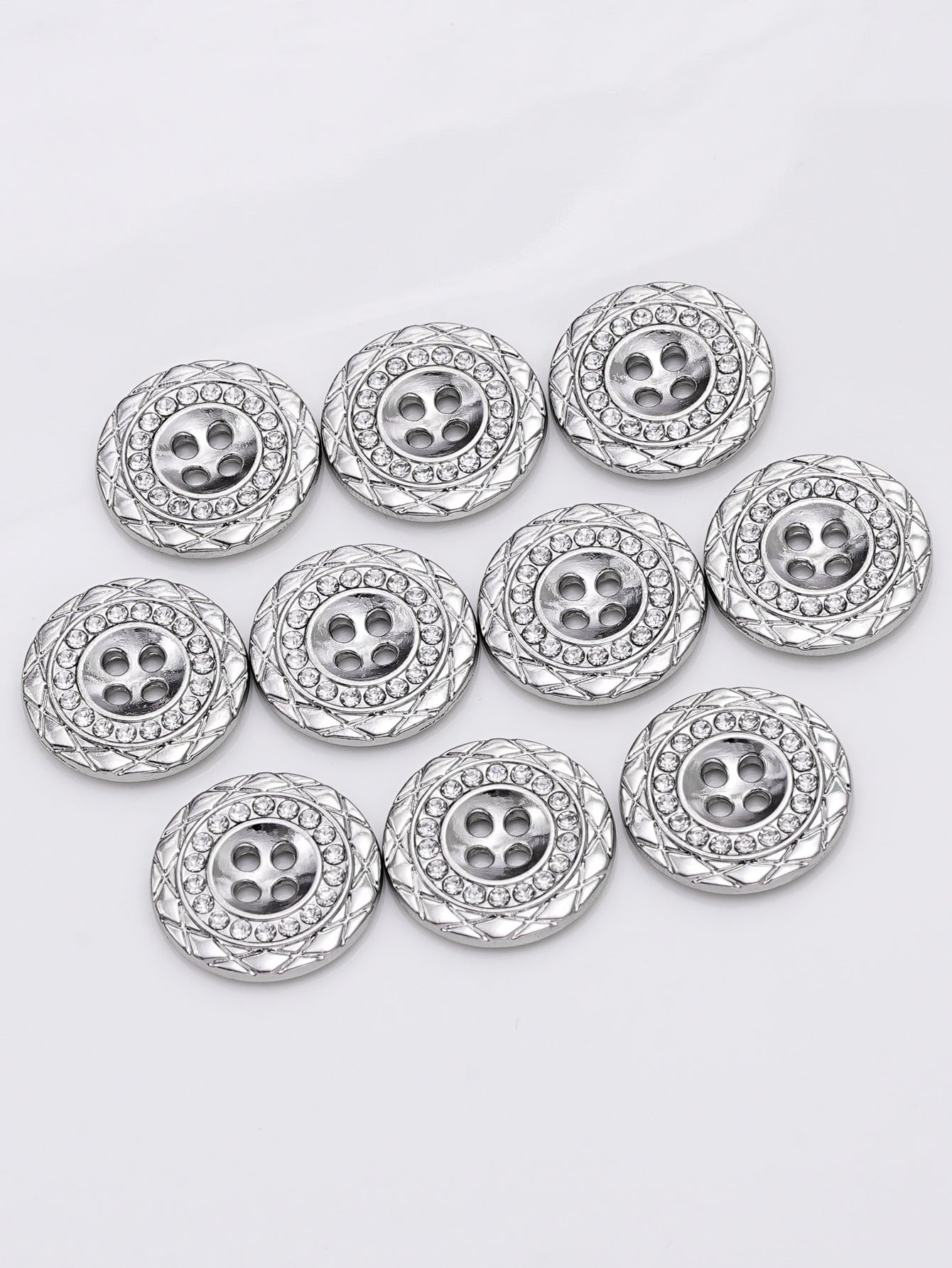 32L (20mm) Round 4-Hole Rhinestone Zinc Alloy Buttons – 10 Piece