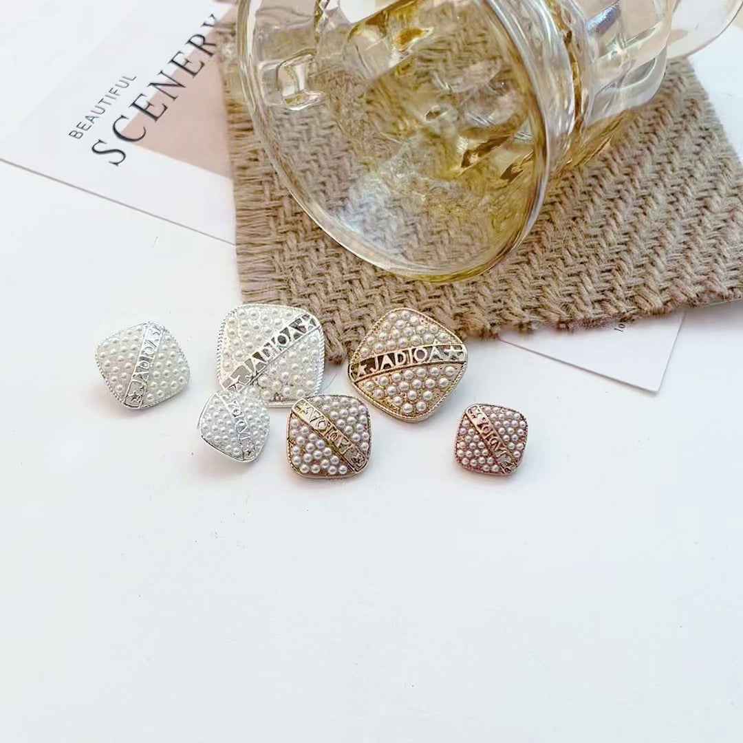 Gold Silver Square Pearl Metal Buttons 18 Pack (15mm/18mm/22mm)