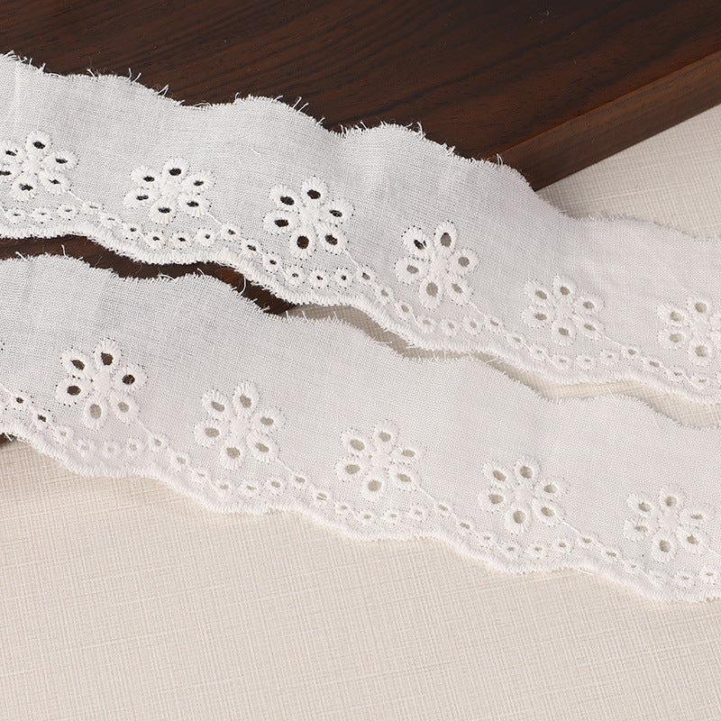 45/70mm Cotton Lace Trim with Embroidered Holes 20 Yards