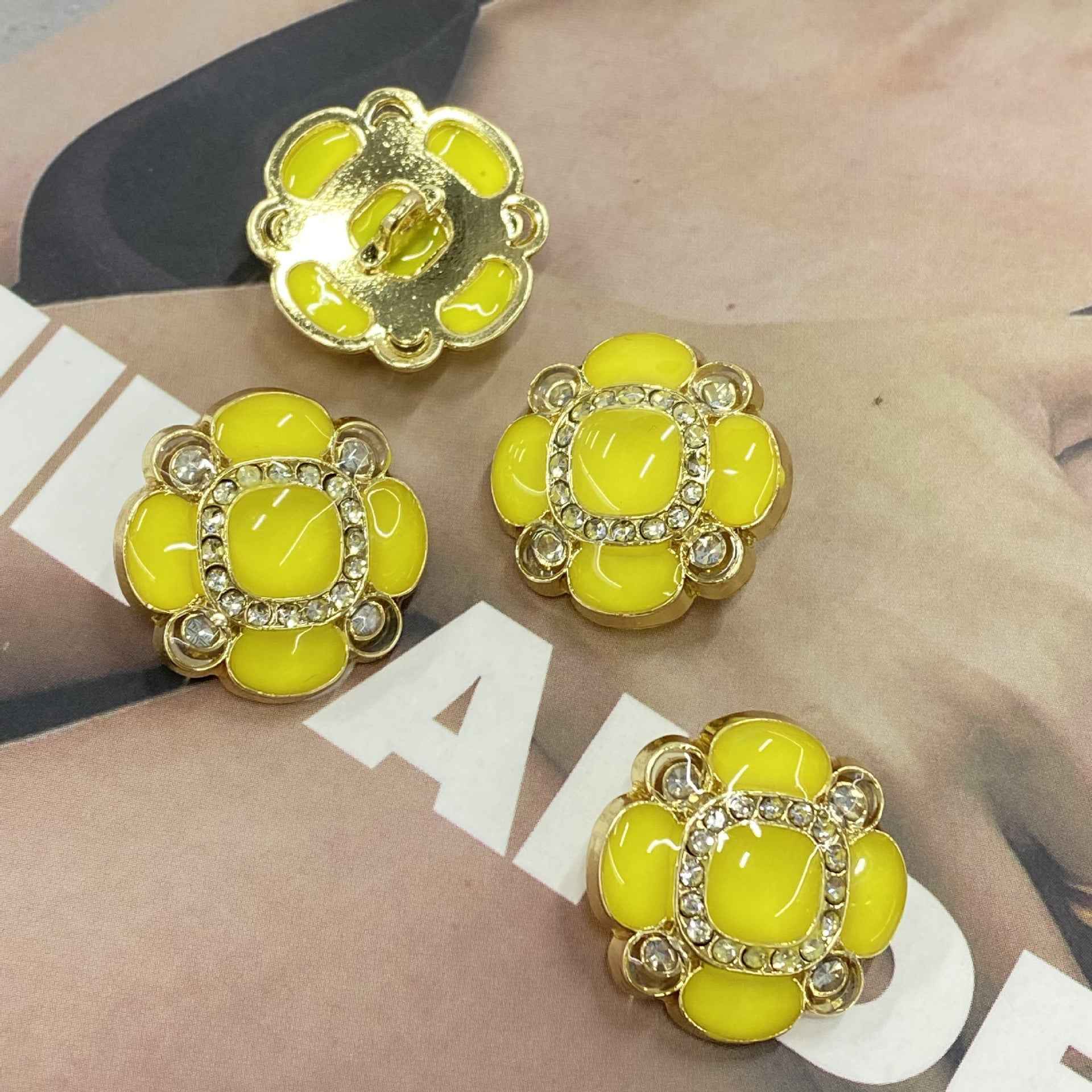 Sparkling Jelly Flower Metal Shank Buttons for Women's Clothing 6pcs