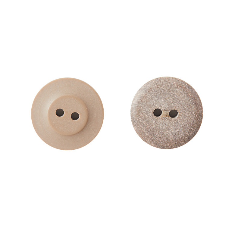 Boutons ronds en éco-résine à deux trous de 24L/32L