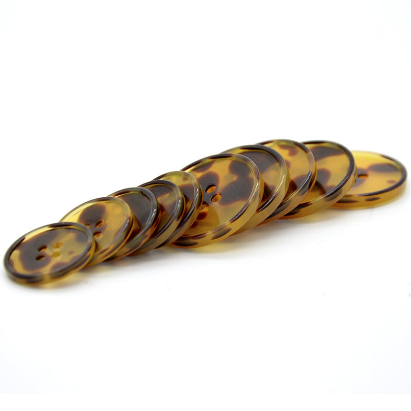 Botones de resina de patrón de leopardo marrón 30/40L con cuatro agujeros 50PCS