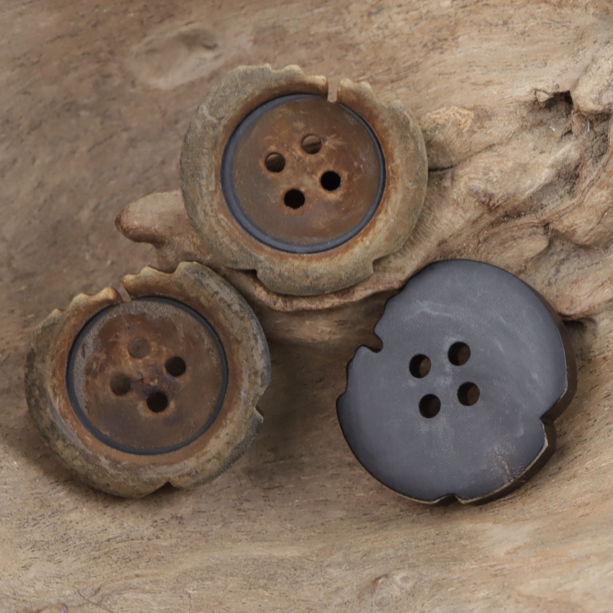 Antique Distressed Charred Yellow Horn Buttons 10 Pack - Lots of Buttons