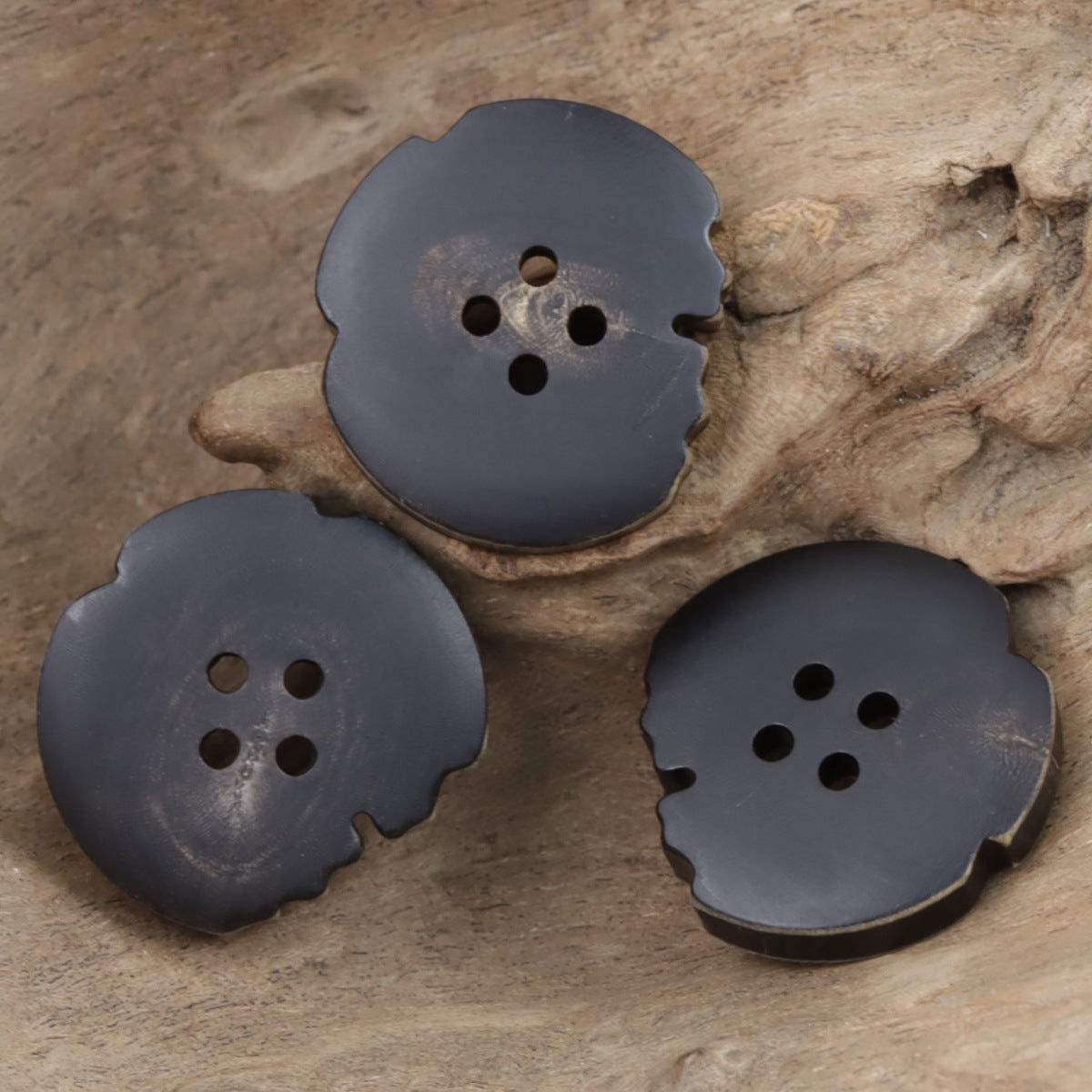 Antique Distressed Charred Yellow Horn Buttons 10 Pack - Lots of Buttons