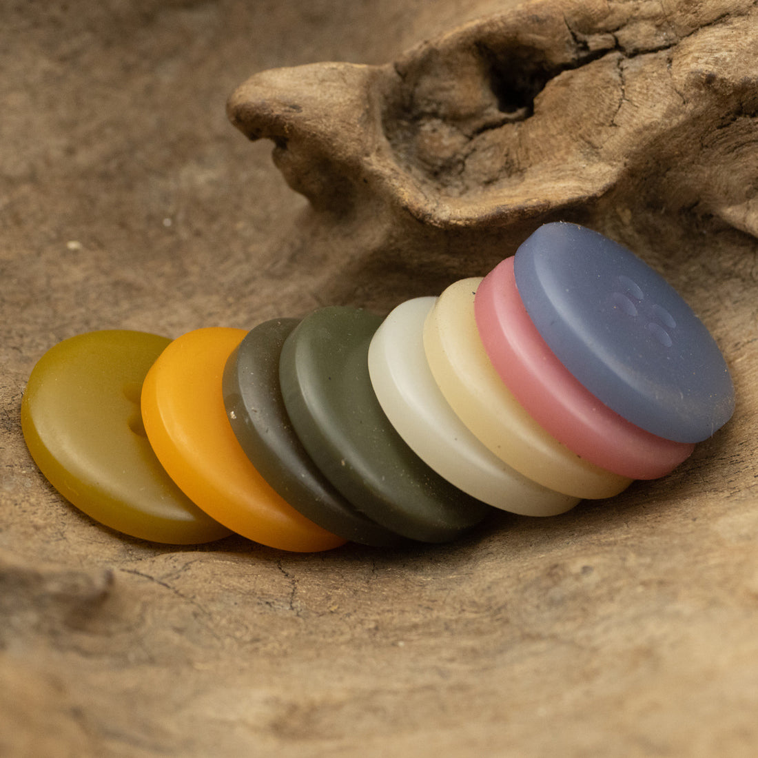 Pastel Color Resin Flat Buttons 20pcs - Lots of Buttons