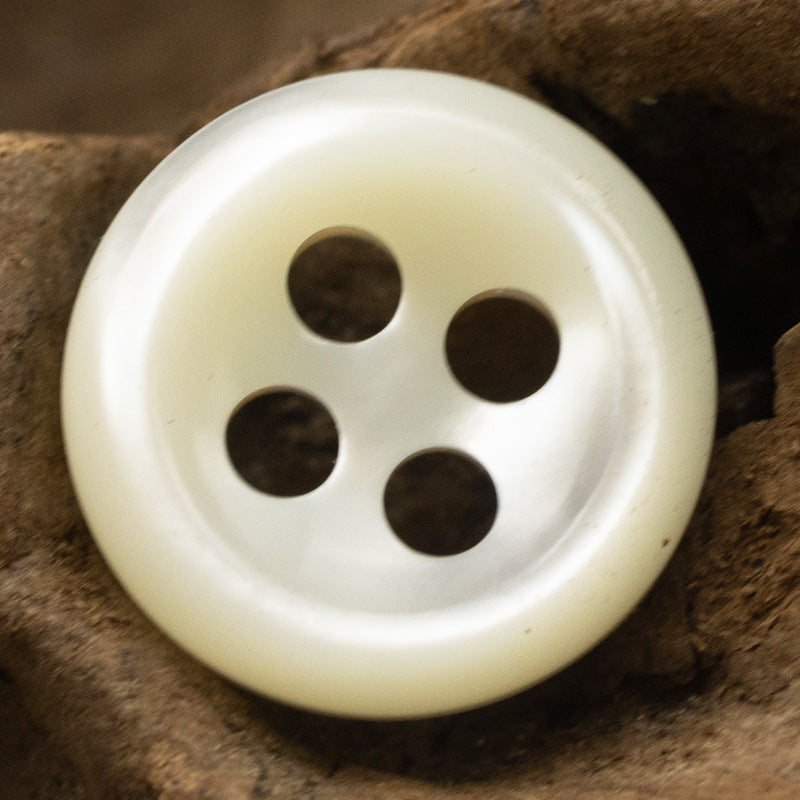 Beige Shell Buttons for Retro Silk Shirts Dresses 10pcs - Lots of Buttons