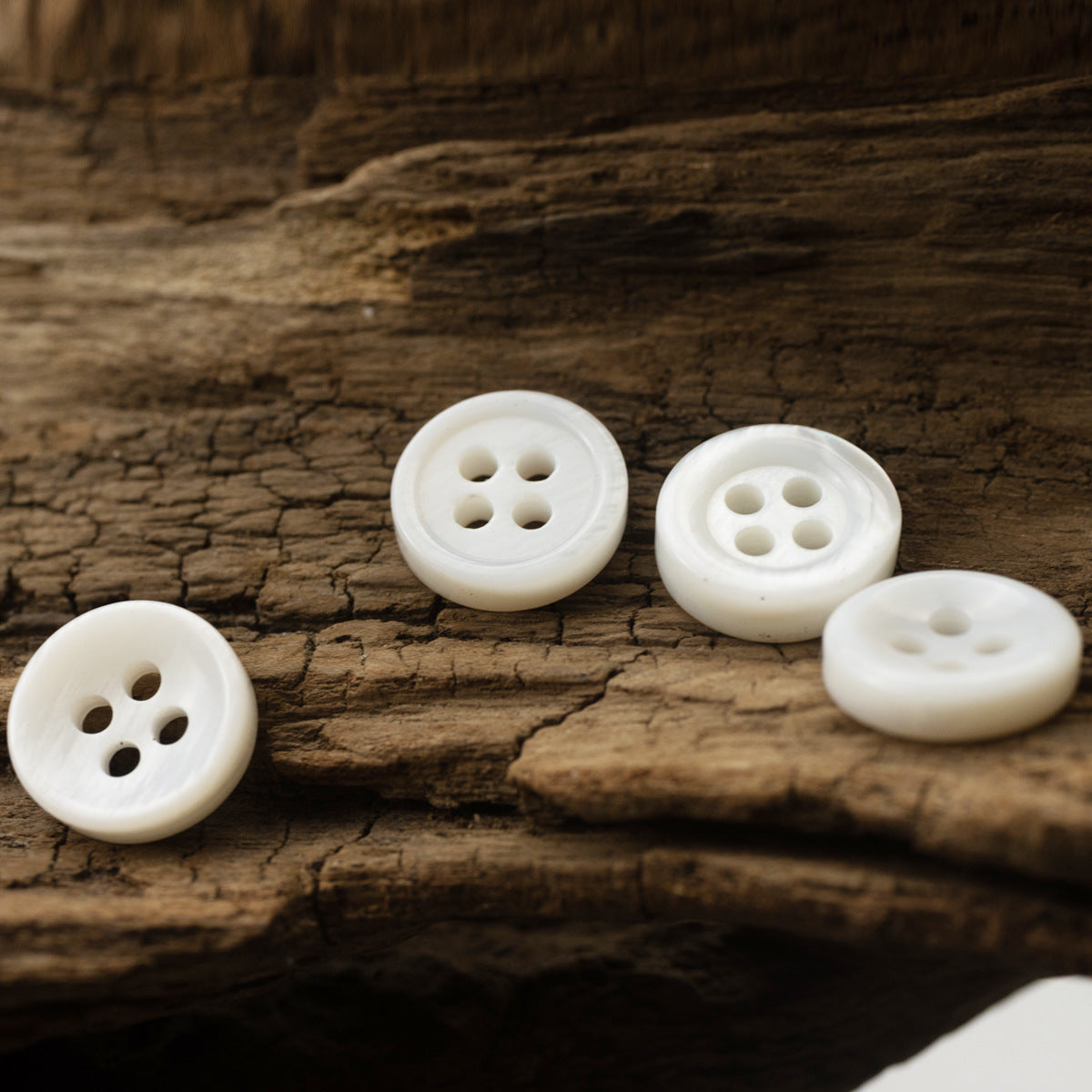 11.5mm Thick White Shell Buttons for Hepburn Elegant Dresses 24 Pack - Lots of Buttons
