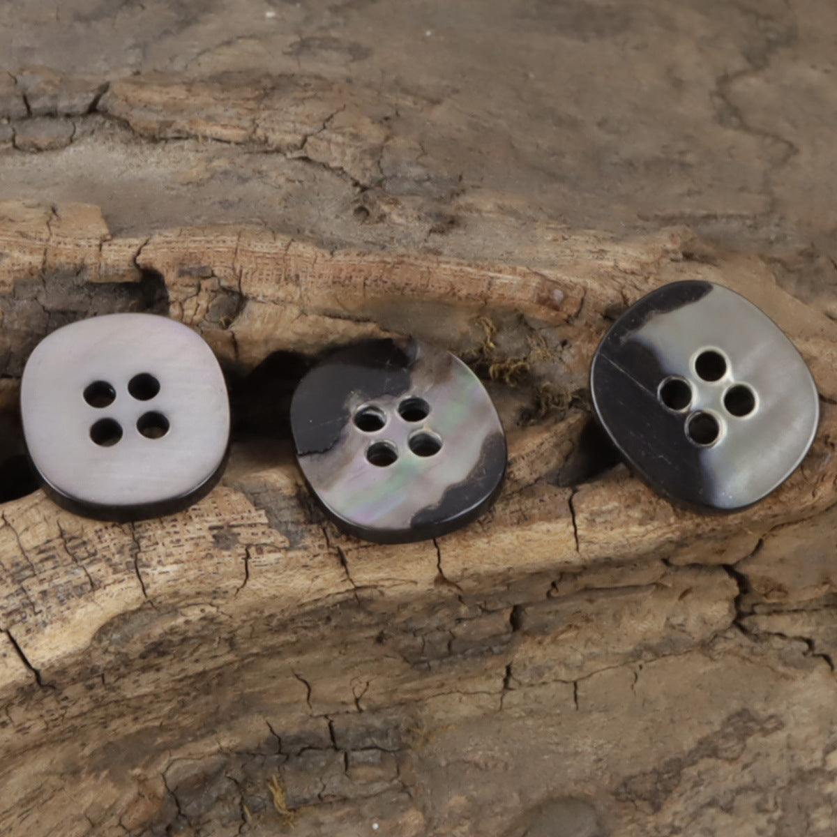 Irregular Square Natural Black Pearl Shell Buttons,10pcs - Lots of Buttons