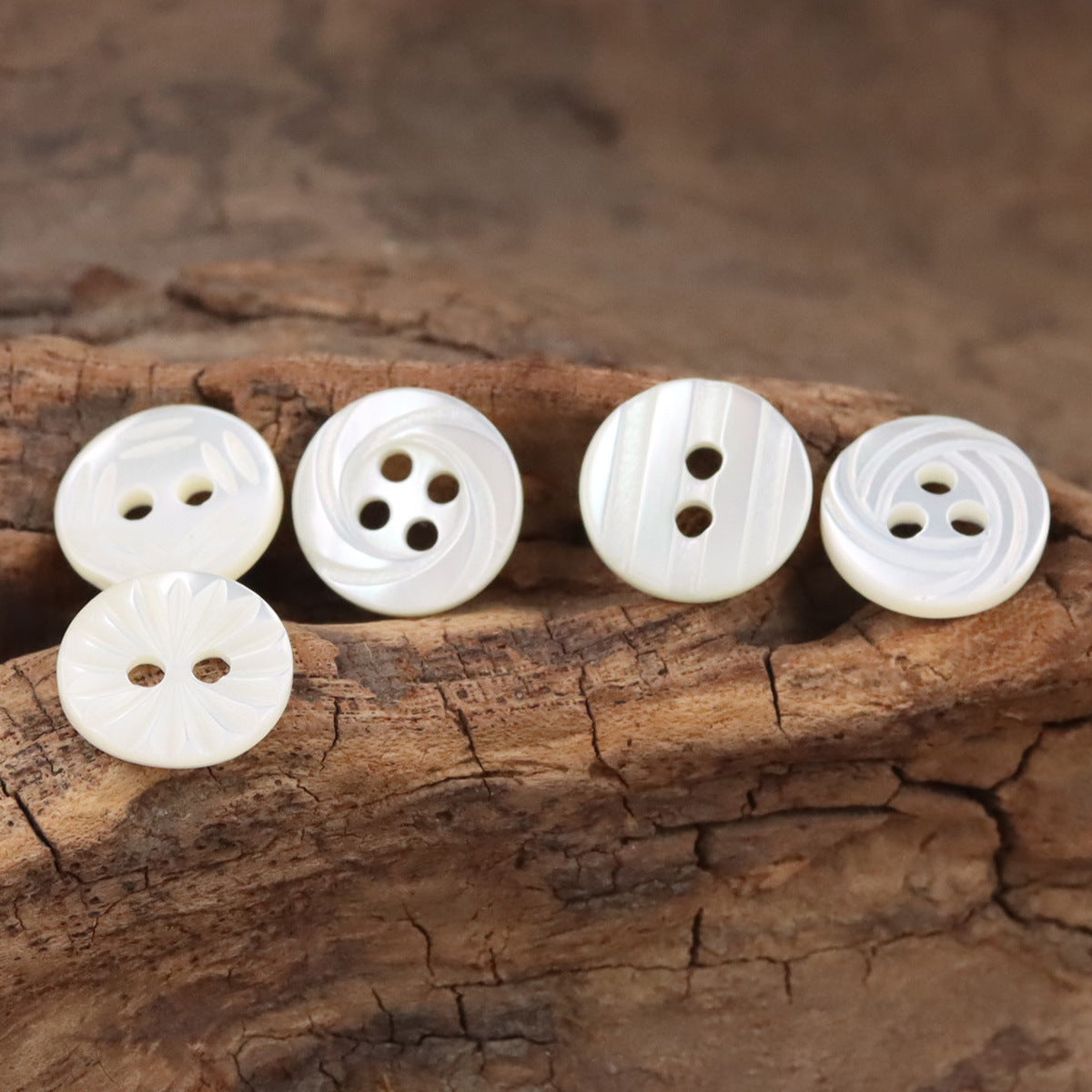 11.5mm 2/3/4-Hole Natural Shell Buttons for Silk Shirts 10pcs - Lots of Buttons