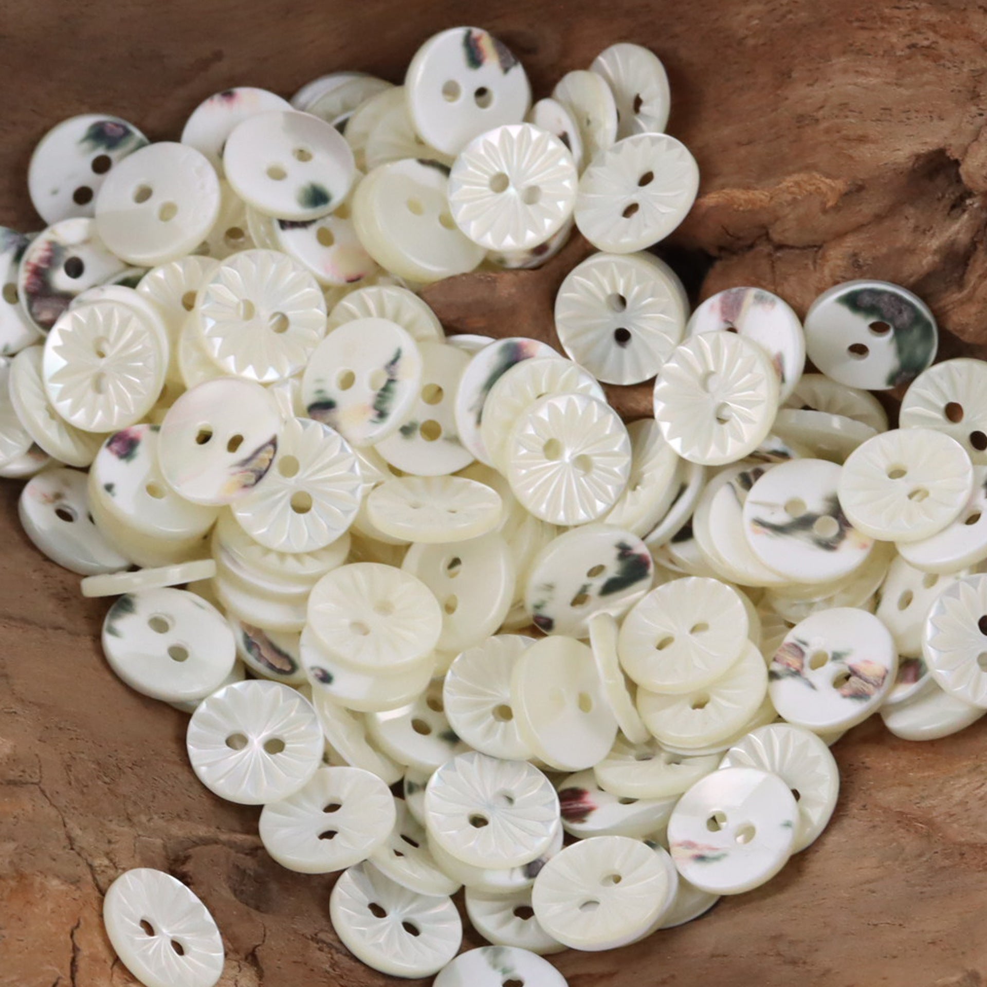 11.5mm 2/3/4-Hole Natural Shell Buttons for Silk Shirts 10pcs - Lots of Buttons