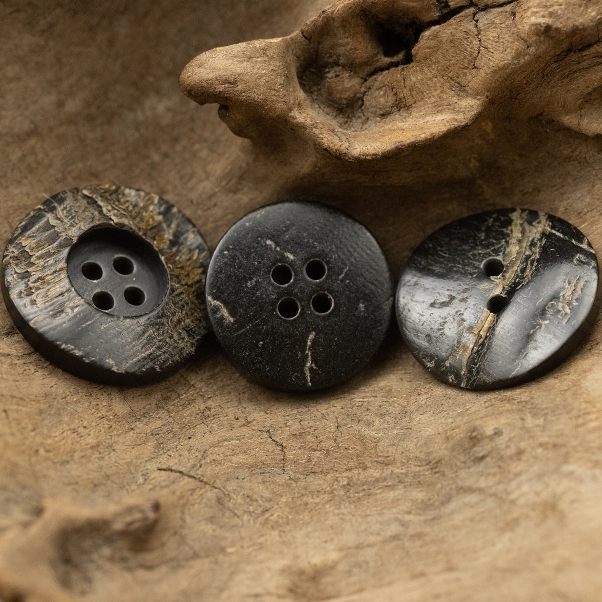 11.5-30mm Rough and Uneven Black Horn Buttons 10pcs - Lots of Buttons