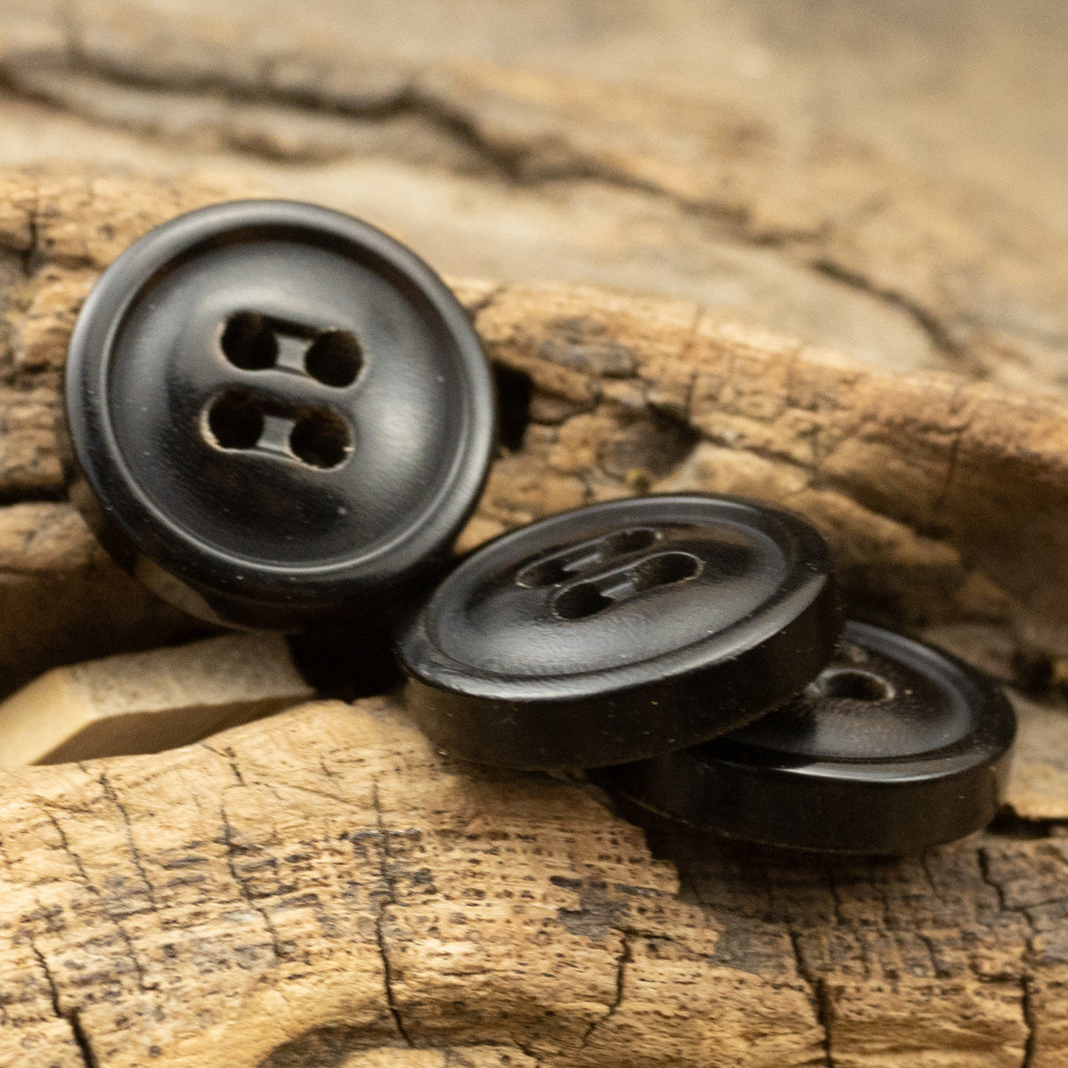 10/11.5/12.5mm Natural Black Genuine Horn Four-Hole Buttons 10pcs - Lots of Buttons