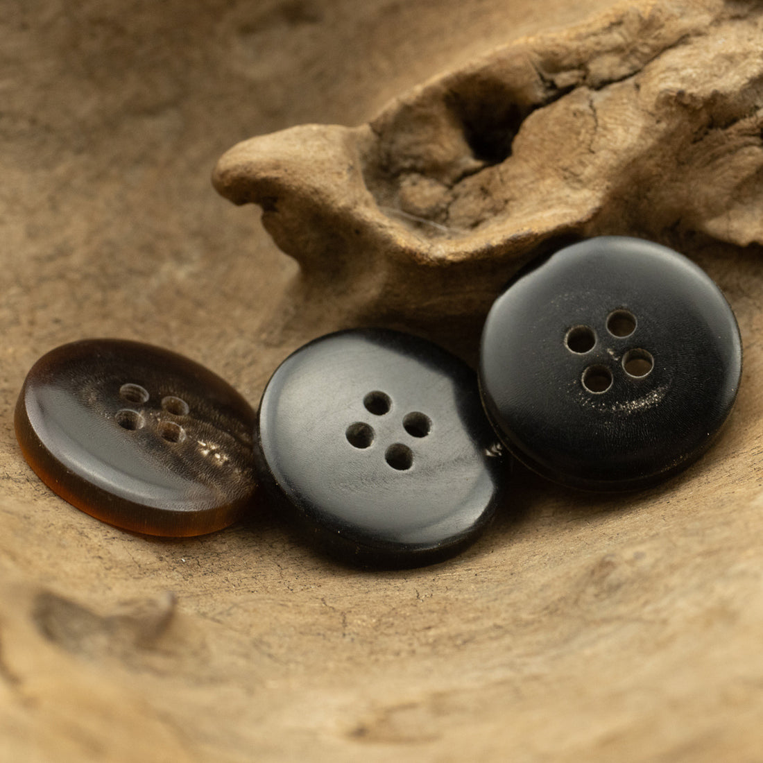 Burnt-Edge Bowl-Shaped Black Horn Buttons for Retro Wool Suits 10pcs - Lots of Buttons