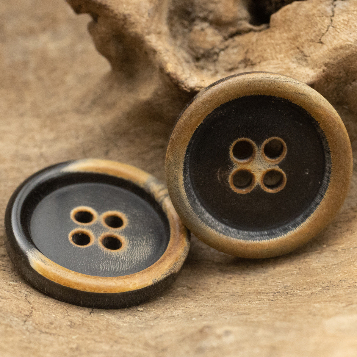 Black Natural Horn Buttons for Japanese-style Retro Plaid Long Coat 10pcs - Lots of Buttons