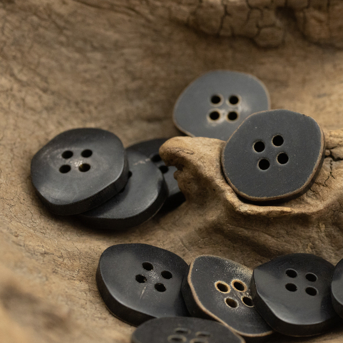 Irregular Polygonal Vintage Burnt Ochre Flat Horn Buttons 10pcs - Lots of Buttons